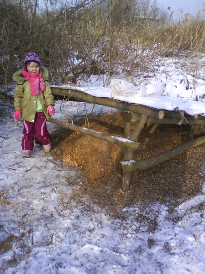 Zakrmovanie s dcérkou Bibkou.