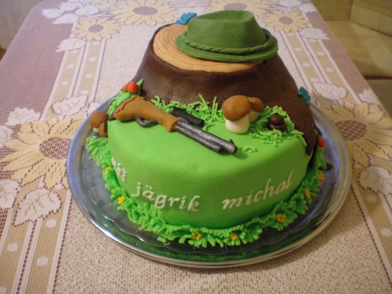 poľovnícka torta od mojej sestry na narodeniny
