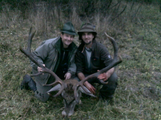 komu sa neleni tomo sa jelení