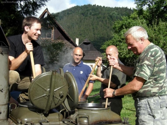 ...varili myšičky kašičku... :-)