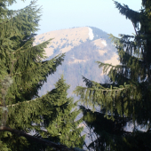 Slnkom zaliaty Lysec  Belianska dolina Veľká Fatra