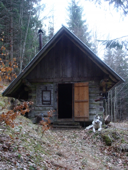 ruský aristokrat na stráži poľovníckeho zrubu