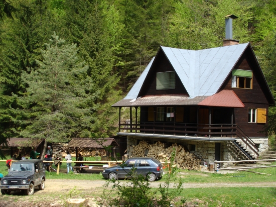 Naša poľovnícka chata Rybô