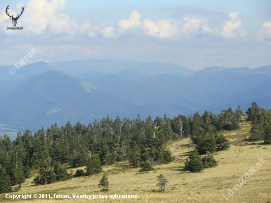 Martinské hole Veterné v pozadí Veľká Fatra
