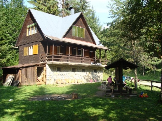 Pohodička na našej poľovníckej chate