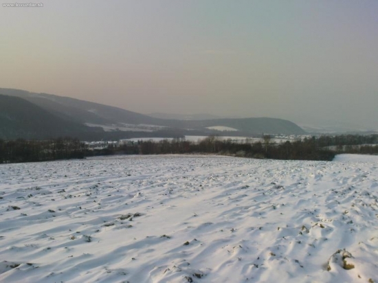 zasnežena krajina