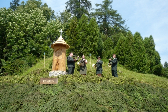 pri kaplnke Sv. Huberta v Medzibrode