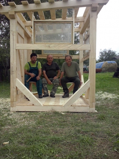 Výstavba posedu Sucháňske Lazy