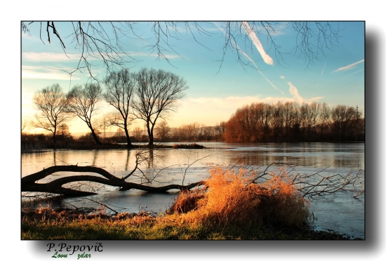 zastavenie  pri jazere