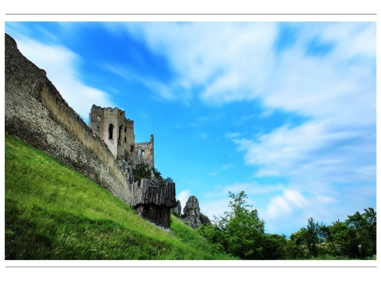 Tajomný hrad