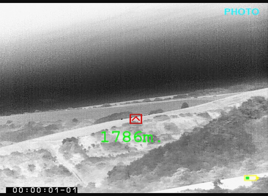 Diviaky na vzdialenosť cca. 1800m.