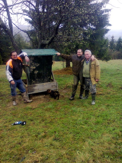 chlapci sa posnazili