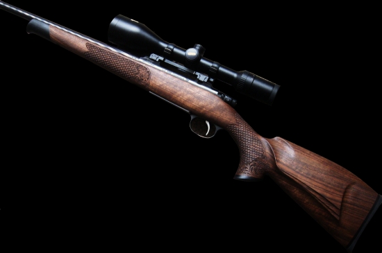 CZ 550 Ebony-úprava pažby+ozdobná řezba