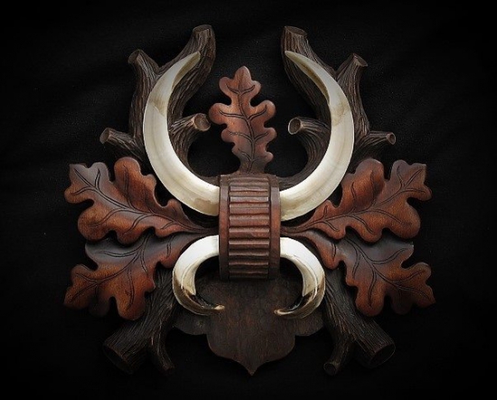 Vyřezávaná podložka pod 