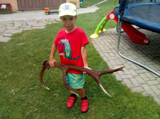 Tříkilová šestnáctka.