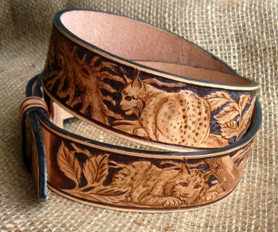 Opasek z druhé strany