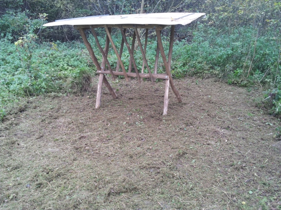 ...ďalší vonku...