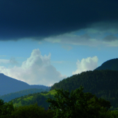 Zakrádanie búrky..