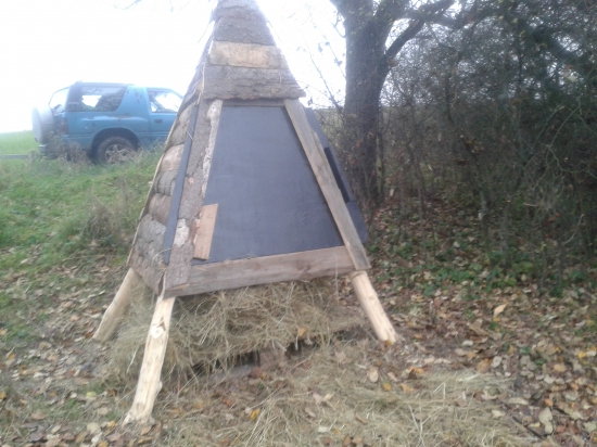 kŕmne zariadenie pre zajace