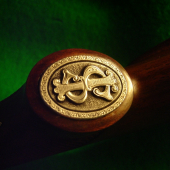 strieborný medajlon na pažbu...