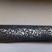 Ručne gravirovana nabojova schranka na gulovnicu CZ 550..