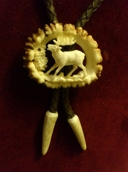 polovnícka kravata (Bolo) Jelen