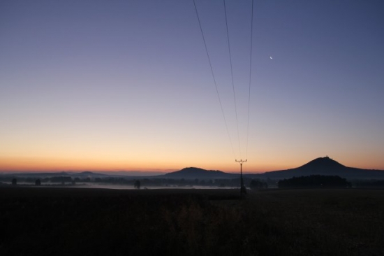 Hrad Bezděz brzy po ránu