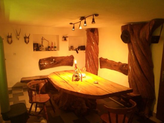 Poľovnícka miestnosť 1/2