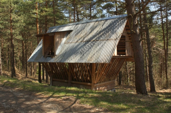 UKAZKA 100%KRMNEHO ZARIADENIA KLOBUK DOLE