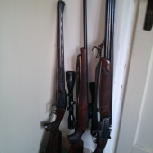 môj skromný zbrojný arzenál