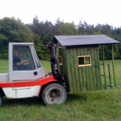 ešte postaviť na nohy...