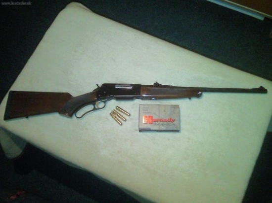 MOJ NOVY POMOCNIK. BROWNING BLR