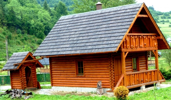 200 m od poľovného revíra