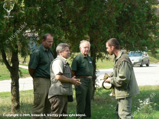 Skúšky hlasitosti a odvahy jazvečíkov