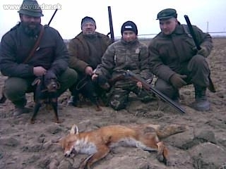 o hodinu neskoršie,vyhnanie 20 minút