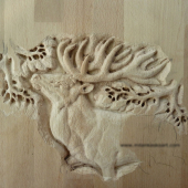 nedokoncena rezba jelena.