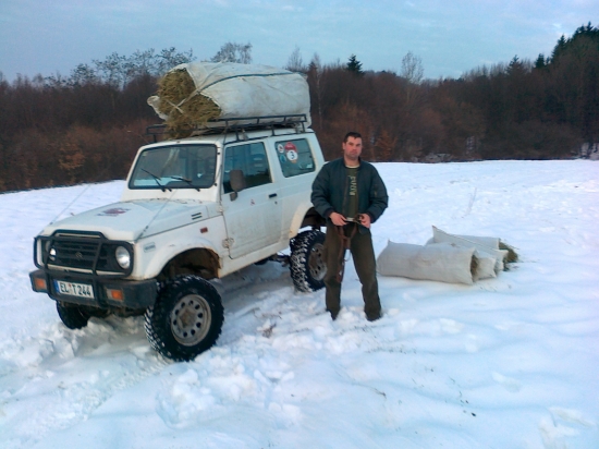 ešte prejsť ku senníku...