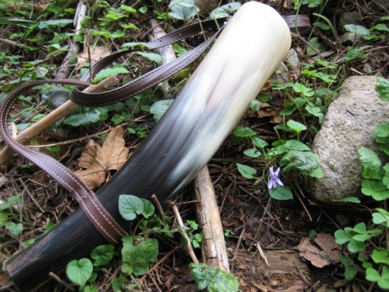 cez jeleniu ruju-fialka...