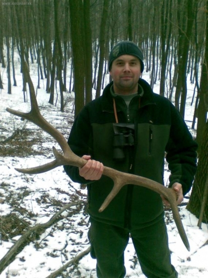 dnes - 2,10 kg - 94,5 cm