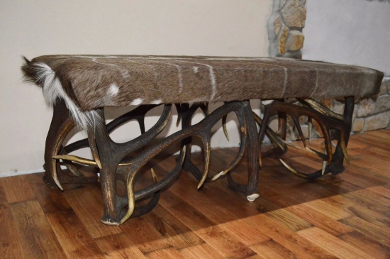 polov.lavica s čalunenim