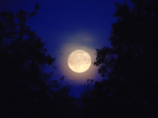 Mesiačik na nebi :)