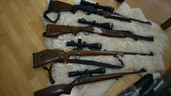 Na všetkom je Leupold,zkaždej rady jeden zástupca VX-6,VX3L,VX3 a dole na 22.LR VX-