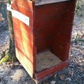 UNiverzálne zásobníkové krmítko