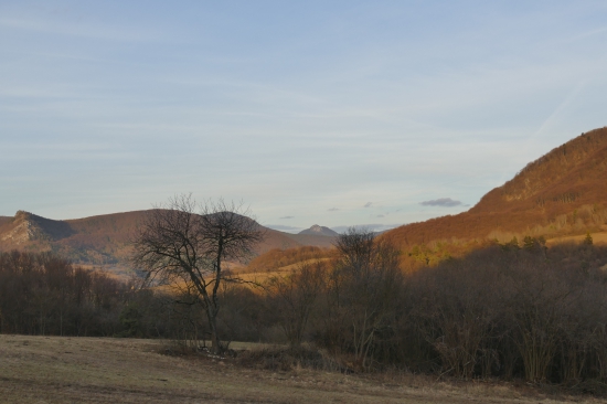 Slniečko zapadá.
