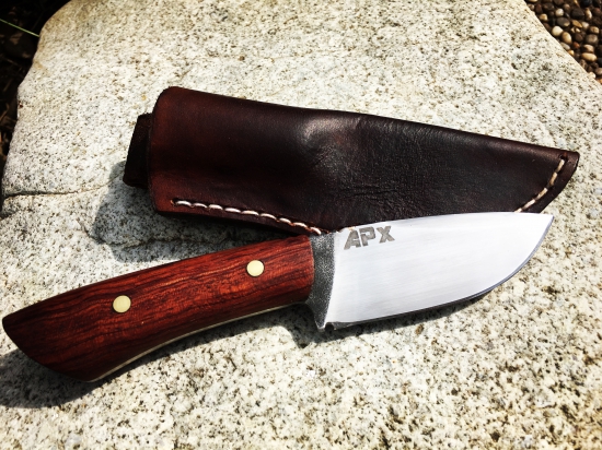 N690 a tulcove puzdro