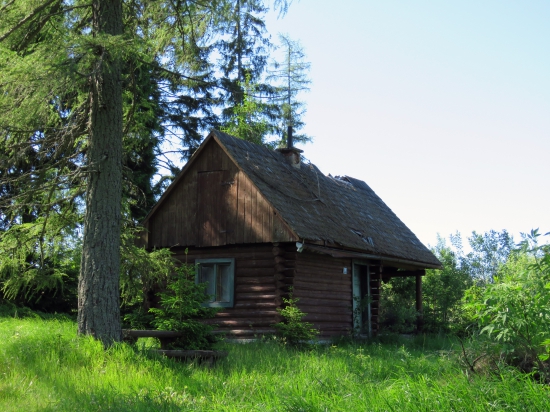 v diaľke za horami, v tichu pod Tatrami :)