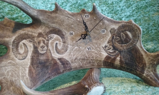 HODINY Z DANČÍ LOPATY