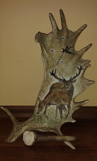 HODINY Z DANČÍ LOPATY - jelen s laní