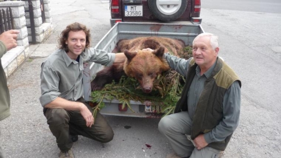 Ulovok Hosta aj zo synovcom