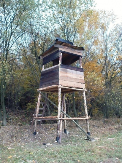 Kazateľnicový posed